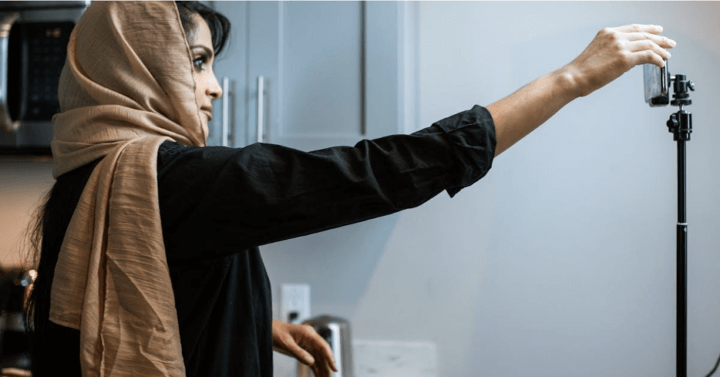 In today’s digital age, viral trends shape more than just what we watch or wear—they’re redefining how we cook and the tools we use in our kitchens.